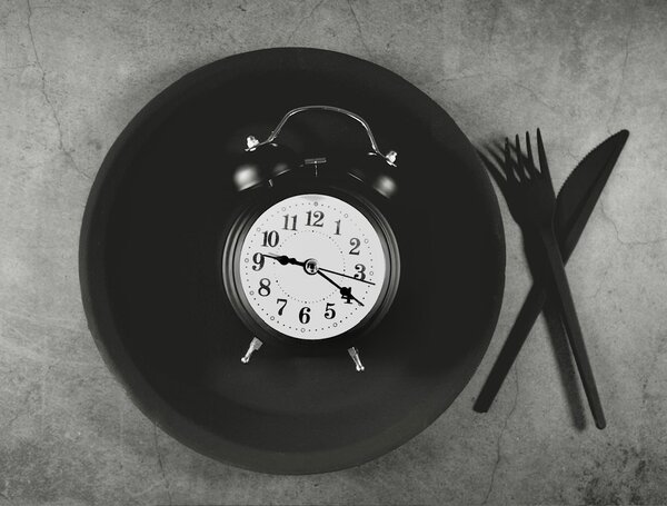 Consistent and structured meals to prevent overeating