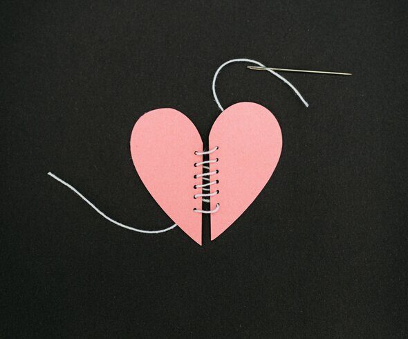 How to Get Over a Breakup and Forget About Your Ex Thumbnail (Broken Heart)